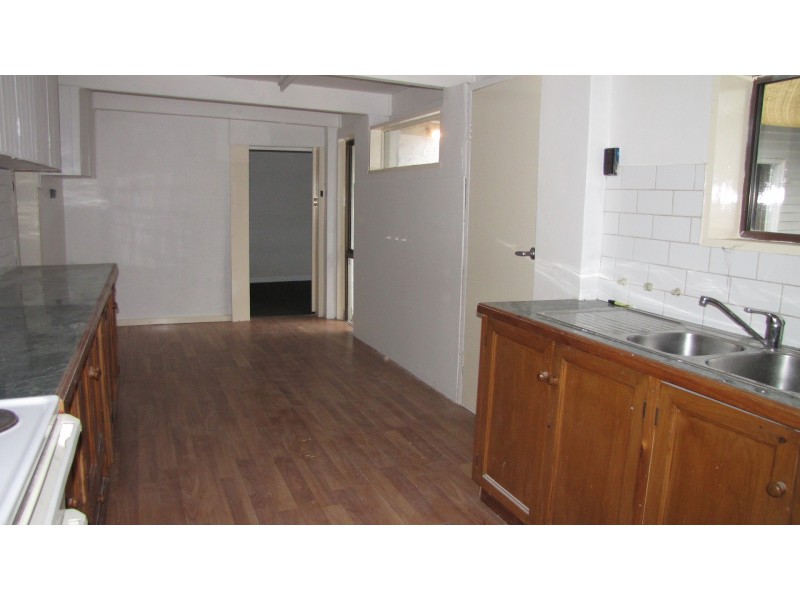 89 & 89A HIGH STREET, Heathcote VIC 3523