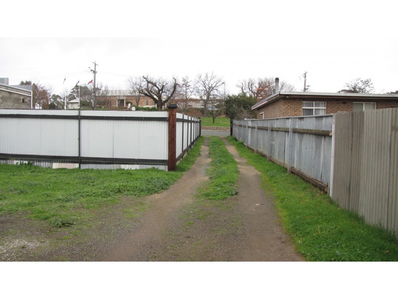 89 & 89A HIGH STREET, Heathcote VIC 3523