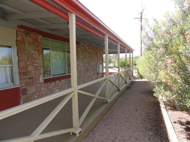 23 Nott St, Melrose SA 5483