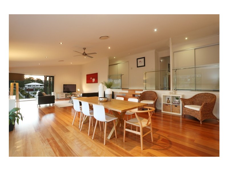 28  Huntington Drive, Maudsland QLD 4210