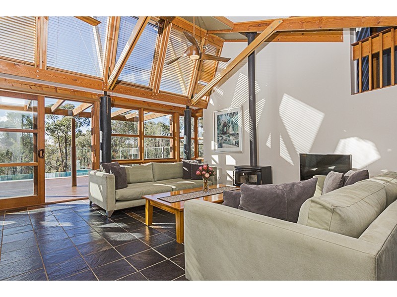 132 Goolabri Drive, Sutton NSW 2620