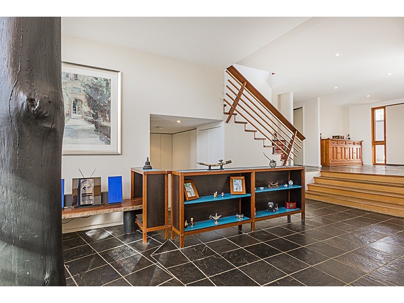 132 Goolabri Drive, Sutton NSW 2620