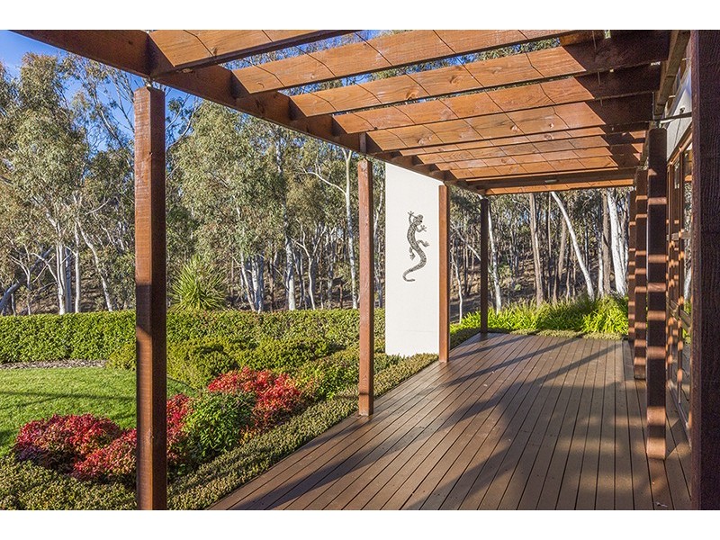 132 Goolabri Drive, Sutton NSW 2620