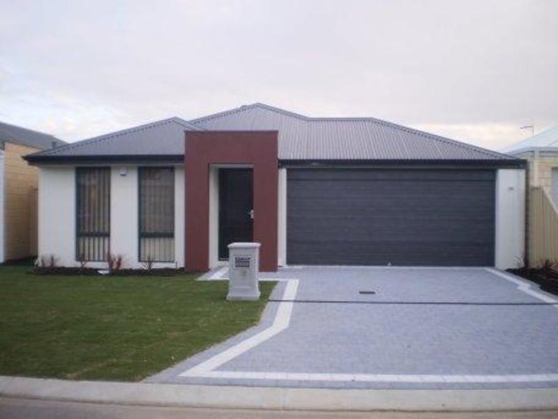 18 Fairlie Road, Canning Vale WA 6155