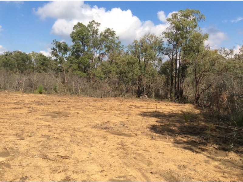 Lot 215 Connemara Drive, Brigadoon WA 6069