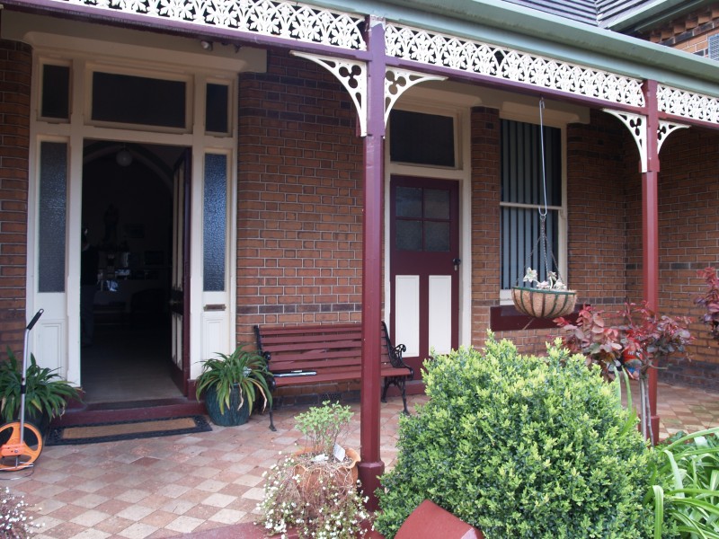 24 Pope Street, Hamilton VIC 3300