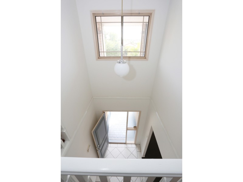 85 Oakleaf Street, Eight Mile Plains QLD 4113