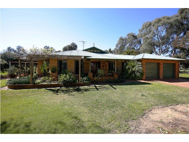 108 Champion Retreat, Pinjarra WA 6208