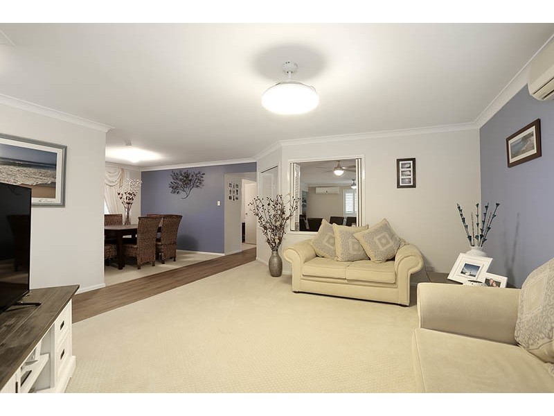 6 Shepton Crescent, Mudgeeraba QLD 4213