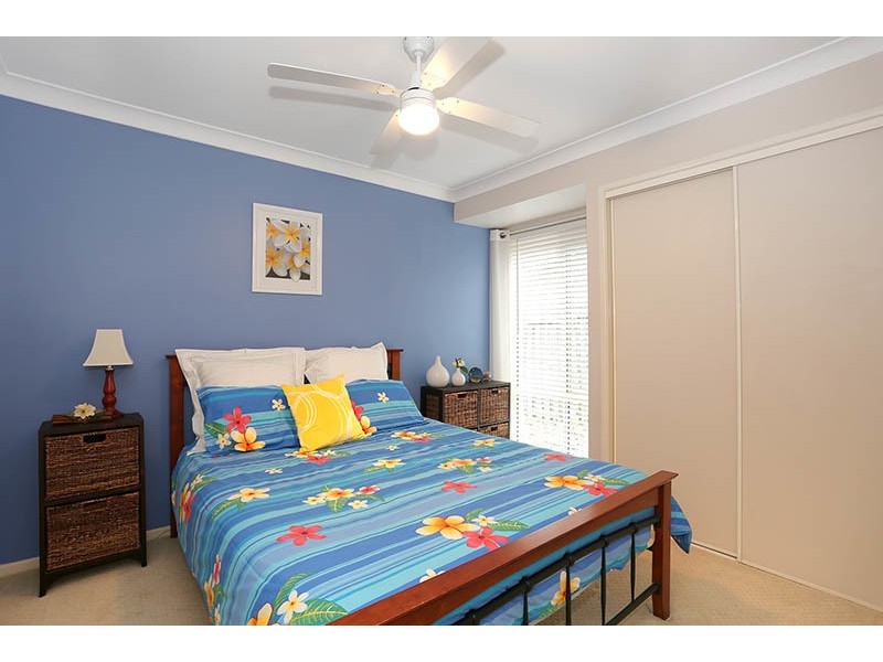 6 Shepton Crescent, Mudgeeraba QLD 4213