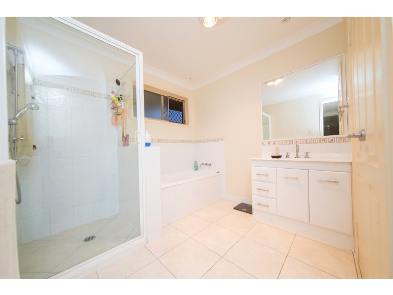 96 Perrott Drive, Rockyview QLD 4701