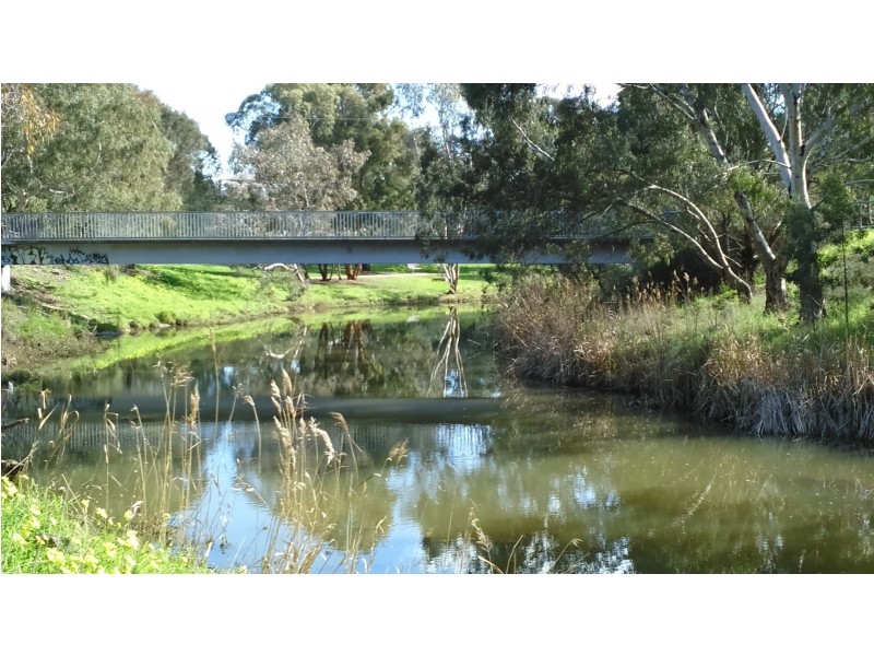 1/820 Ballarat Road, Deer Park VIC 3023