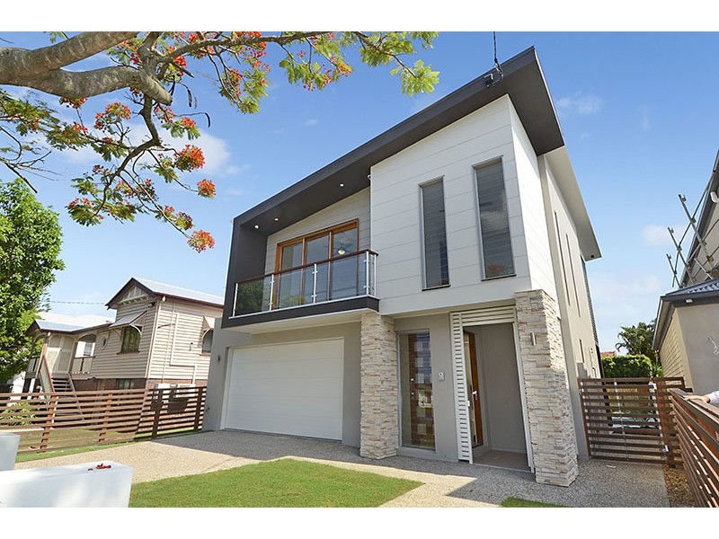 18 Harding Street, Hendra QLD 4011