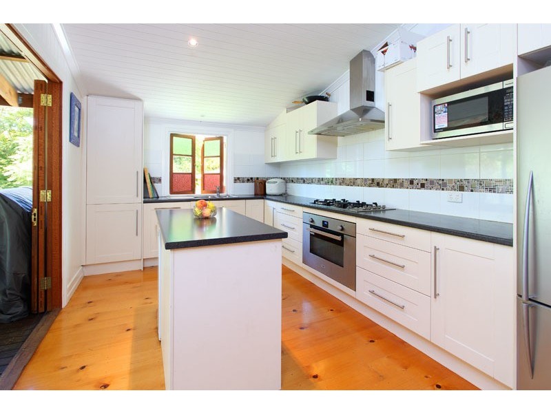 16 Park Road, Yeronga QLD 4104