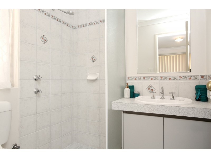 7 Sherlock Court, Waikiki WA 6169