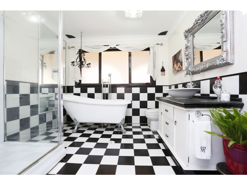 17 Alexander Avenue, Hazelbrook NSW 2779