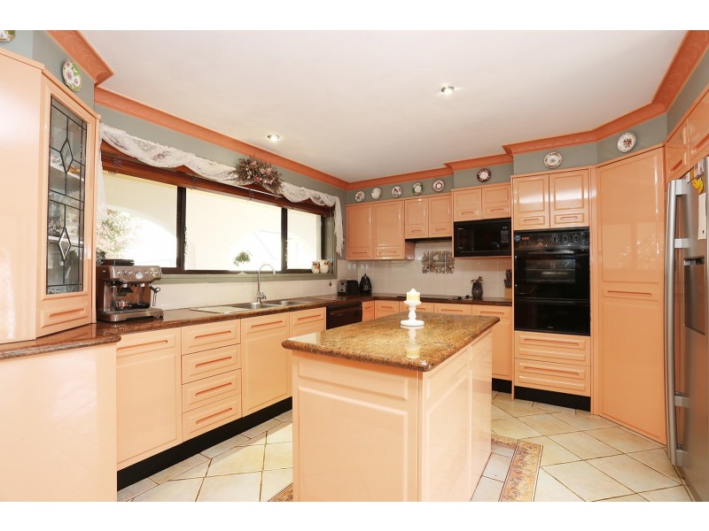 17 Alexander Avenue, Hazelbrook NSW 2779