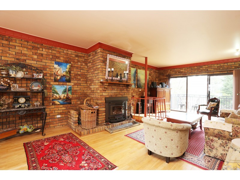 17 Alexander Avenue, Hazelbrook NSW 2779