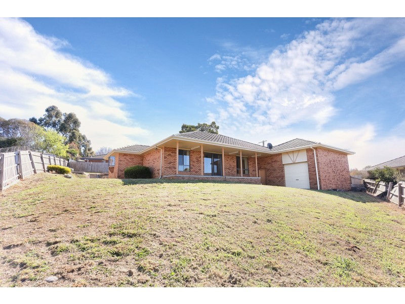 4 Benjamin Court, Wallan VIC 3756