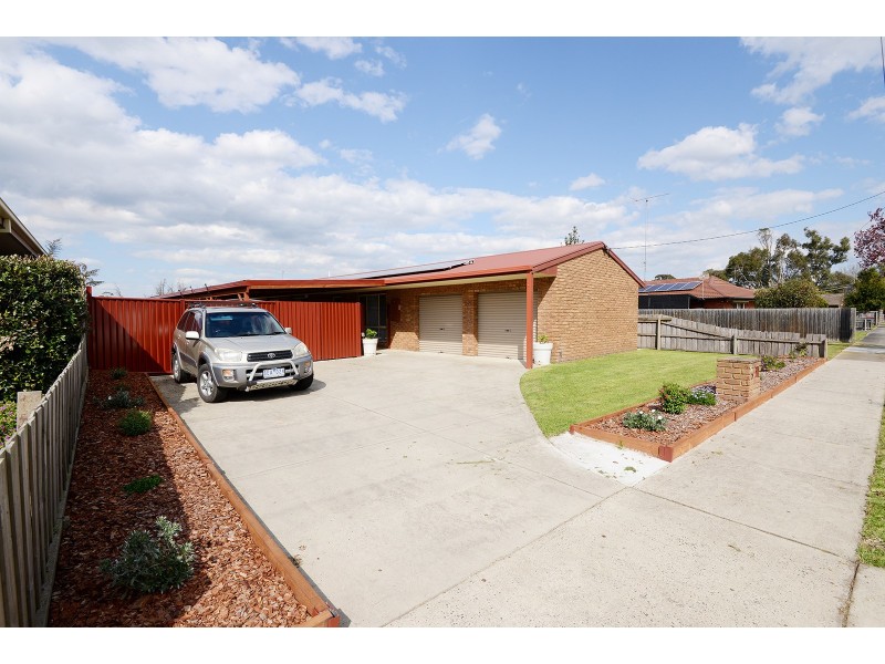 5 Burnside Street, Moe VIC 3825