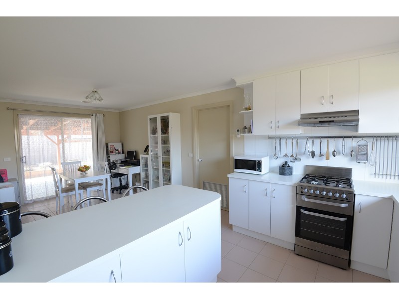 5 Burnside Street, Moe VIC 3825