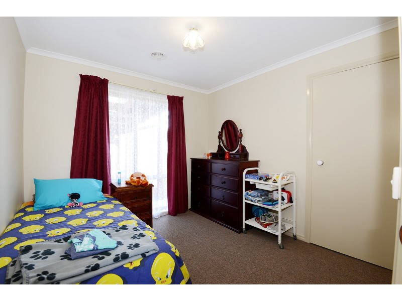 5 Burnside Street, Moe VIC 3825