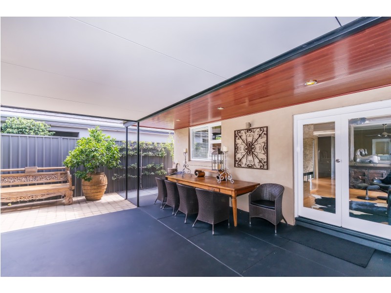 33 Hayes Avenue, Yokine WA 6060
