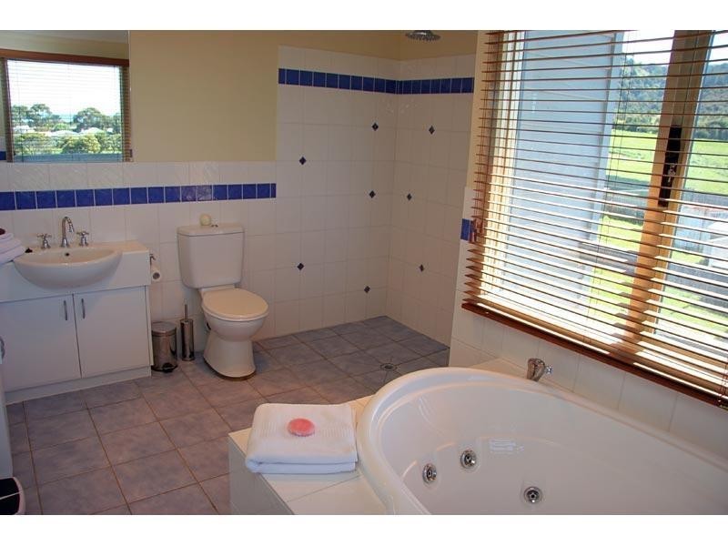 63 Costin Street, Apollo Bay VIC 3233