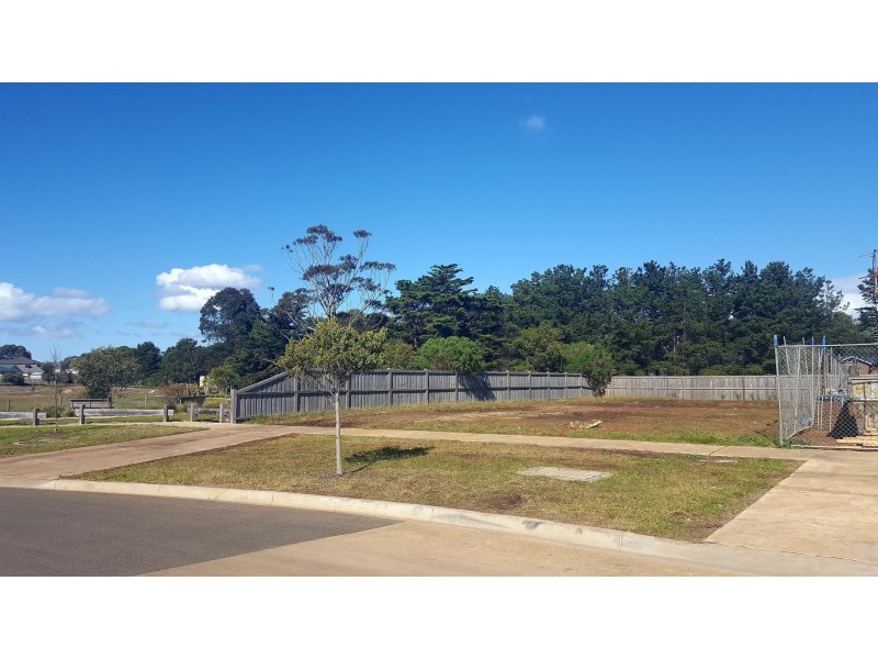 26 Grieve Avenue, Indented Head VIC 3223