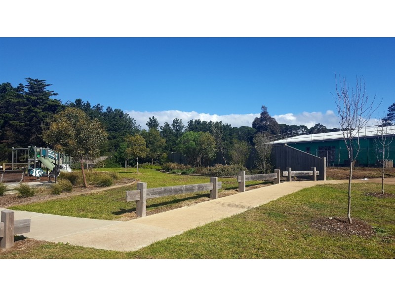 26 Grieve Avenue, Indented Head VIC 3223