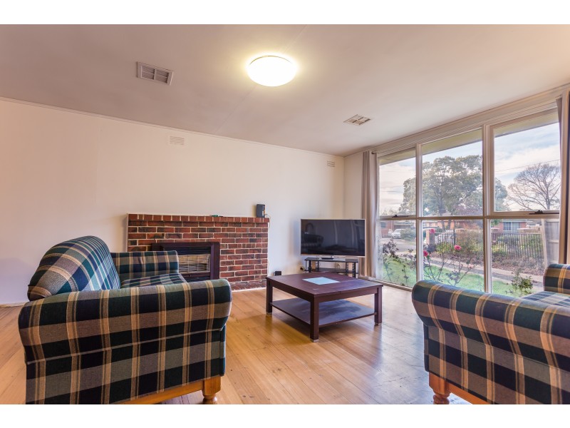 6 Hunsford Ave, Notting Hill VIC 3168