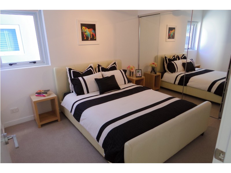 105/113  Commercial Road, Teneriffe QLD 4005