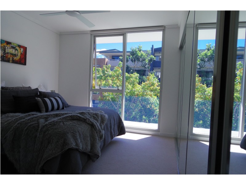 105/113  Commercial Road, Teneriffe QLD 4005