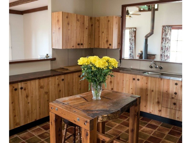 7134 Warialda Rd, Inverell NSW 2360