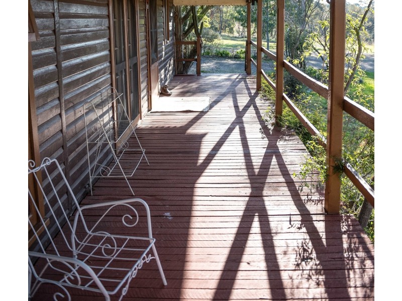 7134 Warialda Rd, Inverell NSW 2360