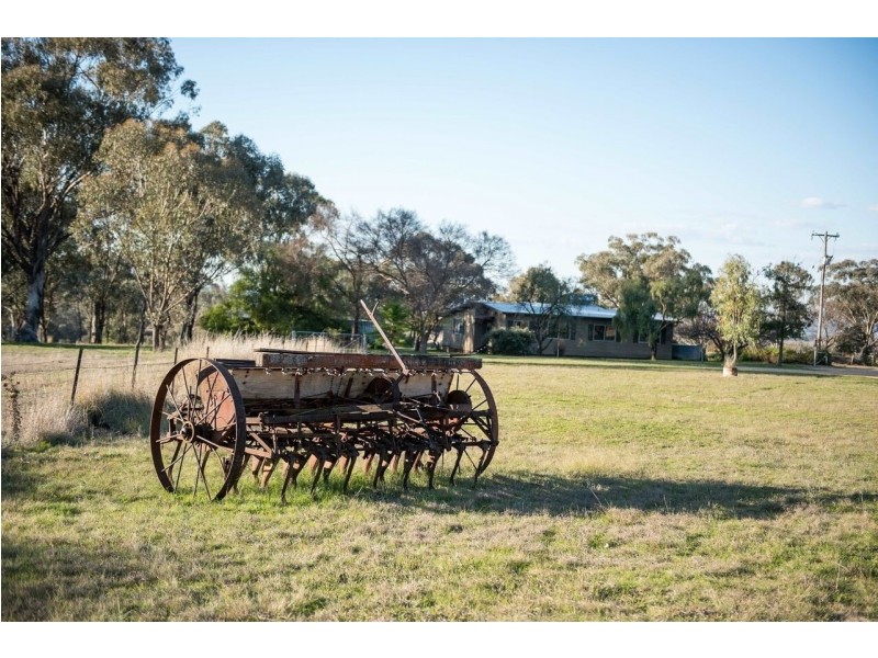 7134 Warialda Rd, Inverell NSW 2360