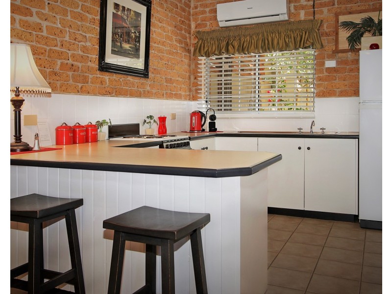 3/16 Barooga Rd, Tocumwal NSW 2714