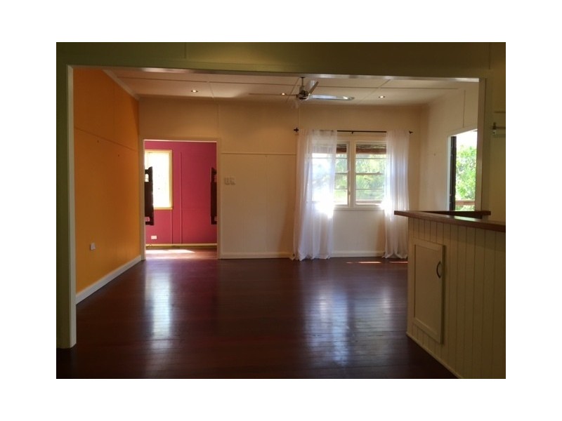 2/2 Musgrave Avenue, Southport QLD 4215