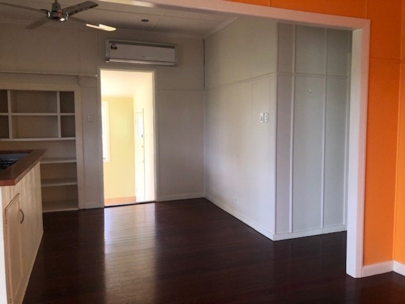 2/2 Musgrave Avenue, Southport QLD 4215