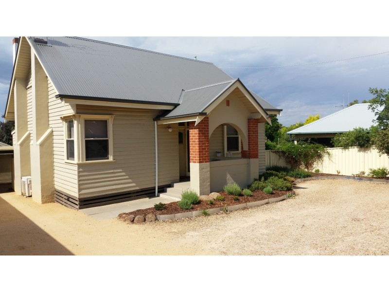 32 Townsend Street, Flora Hill VIC 3550