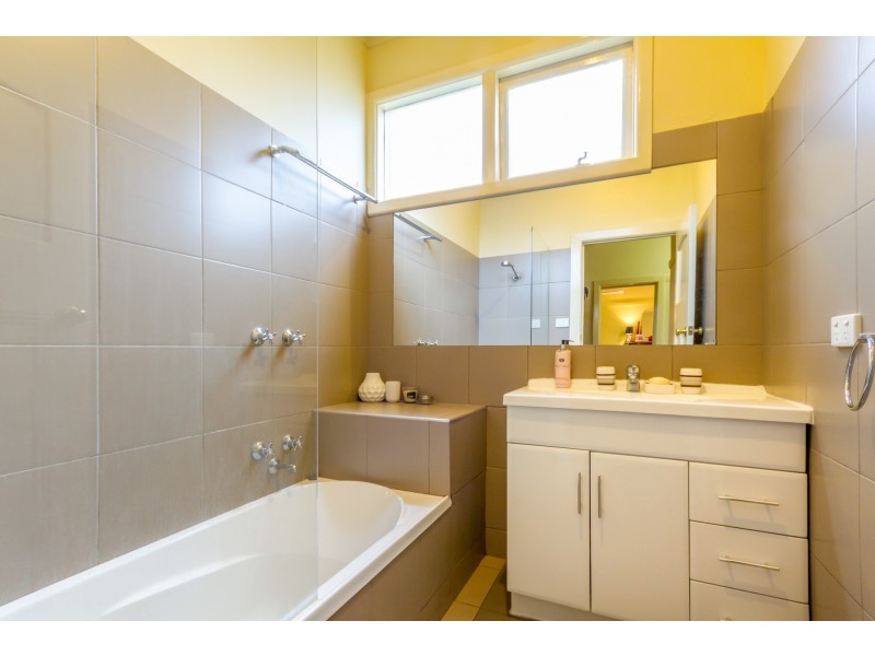 32 Townsend Street, Flora Hill VIC 3550