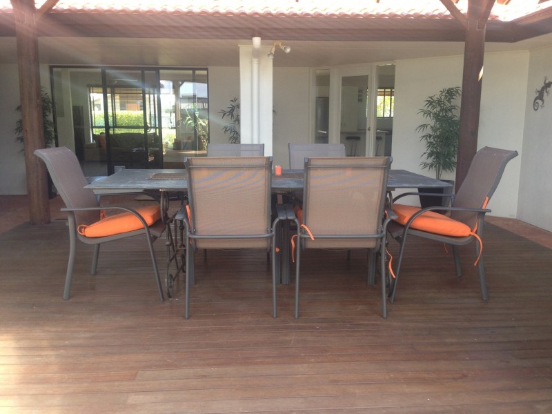 2 Mykonos Court, Kawana Island QLD 4575