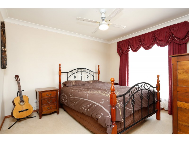 18 Rosehill Drive, Bacchus Marsh VIC 3340