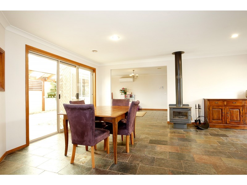 18 Rosehill Drive, Bacchus Marsh VIC 3340