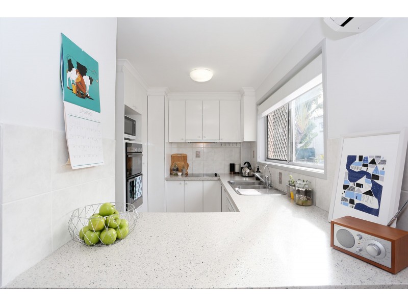 4/31-33  Ventura Road, Mermaid Beach QLD 4218