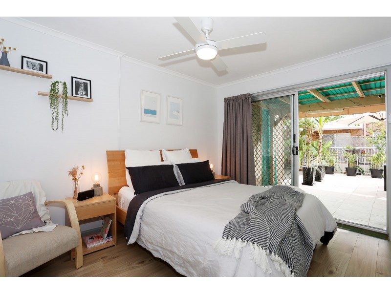 4/31-33  Ventura Road, Mermaid Beach QLD 4218