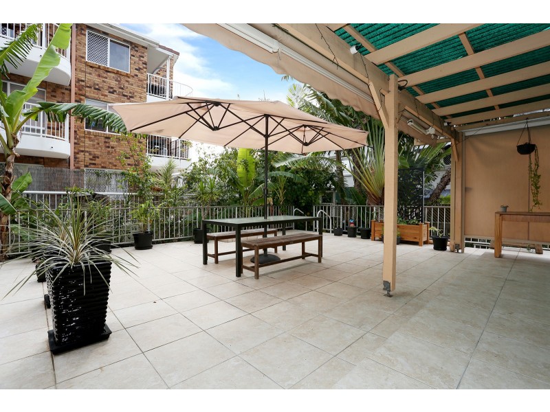 4/31-33  Ventura Road, Mermaid Beach QLD 4218