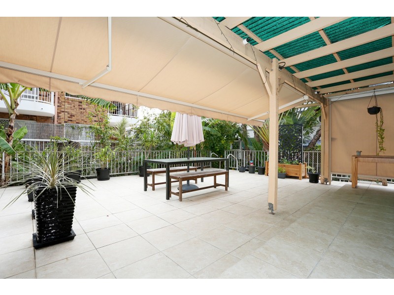 4/31-33  Ventura Road, Mermaid Beach QLD 4218