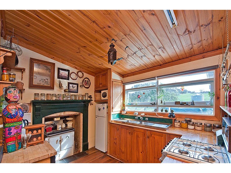 679 Hepburn-Newstead Rd, Shepherds Flat VIC 3461