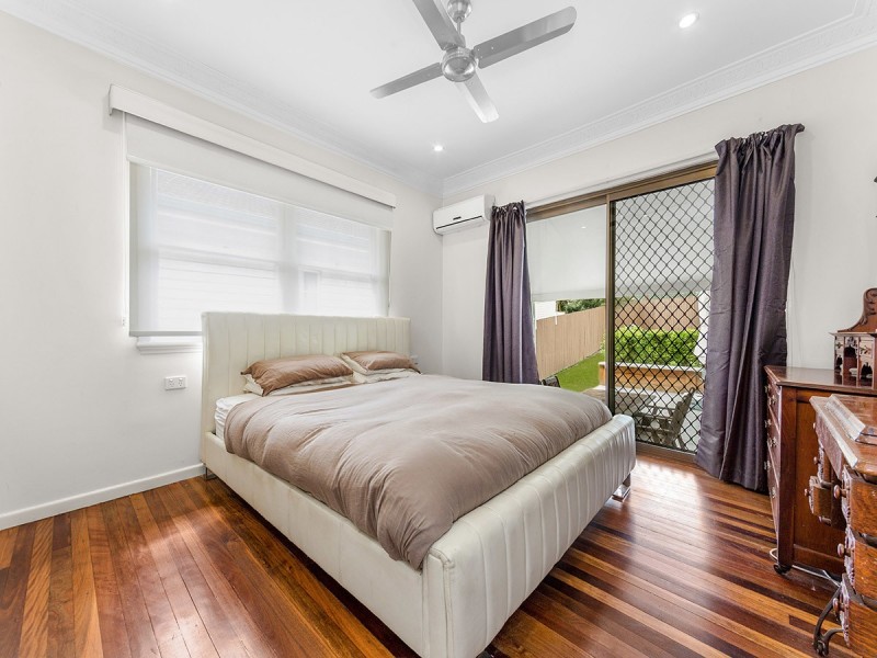 103 Hawthorne Road, Hawthorne QLD 4171